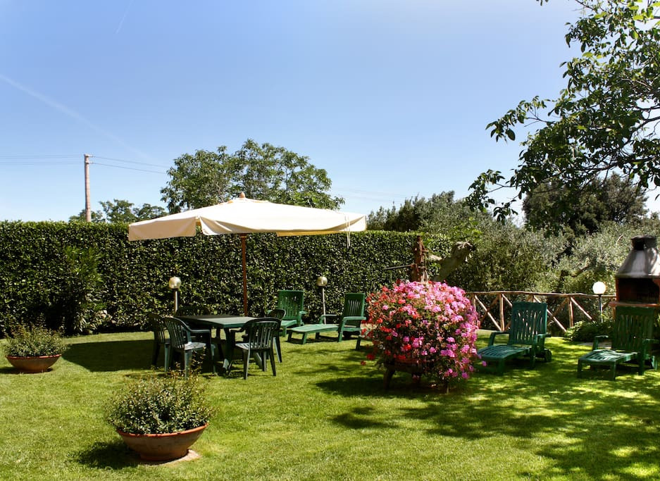 agriturismo-a-magliano-in-toscana-appartamento-il-granaio-esterno